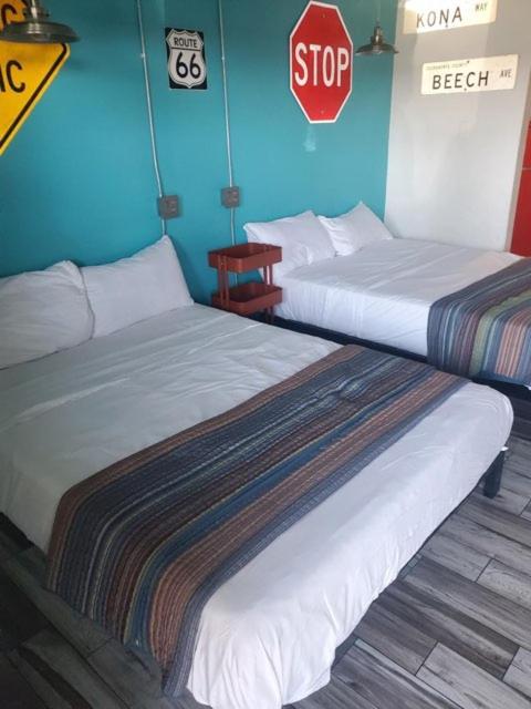 Desert Hills Motel Лас Вегас Екстериор снимка