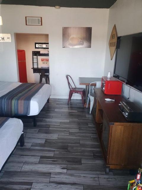 Desert Hills Motel Лас Вегас Екстериор снимка
