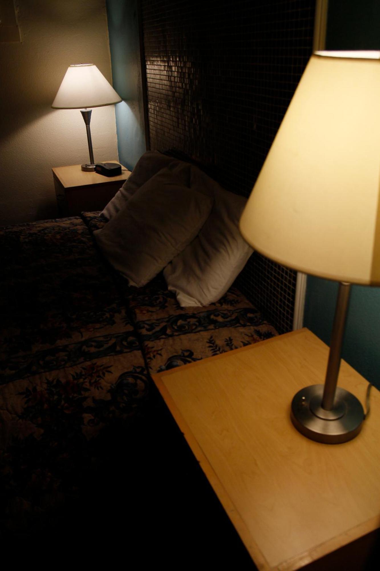 Desert Hills Motel Лас Вегас Стая снимка